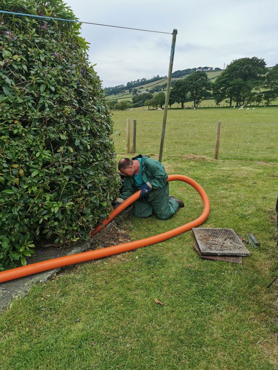 Septic Tank Emptied Penryncoch near Aberystwyth